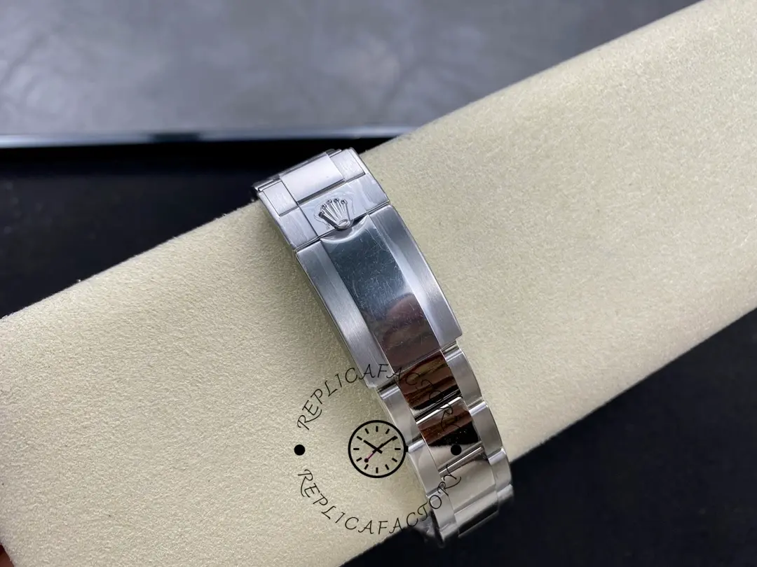 Rolex Cosmograph Daytona 40MM White Gold Rare Rubellite Dial 116509 Men's Watch