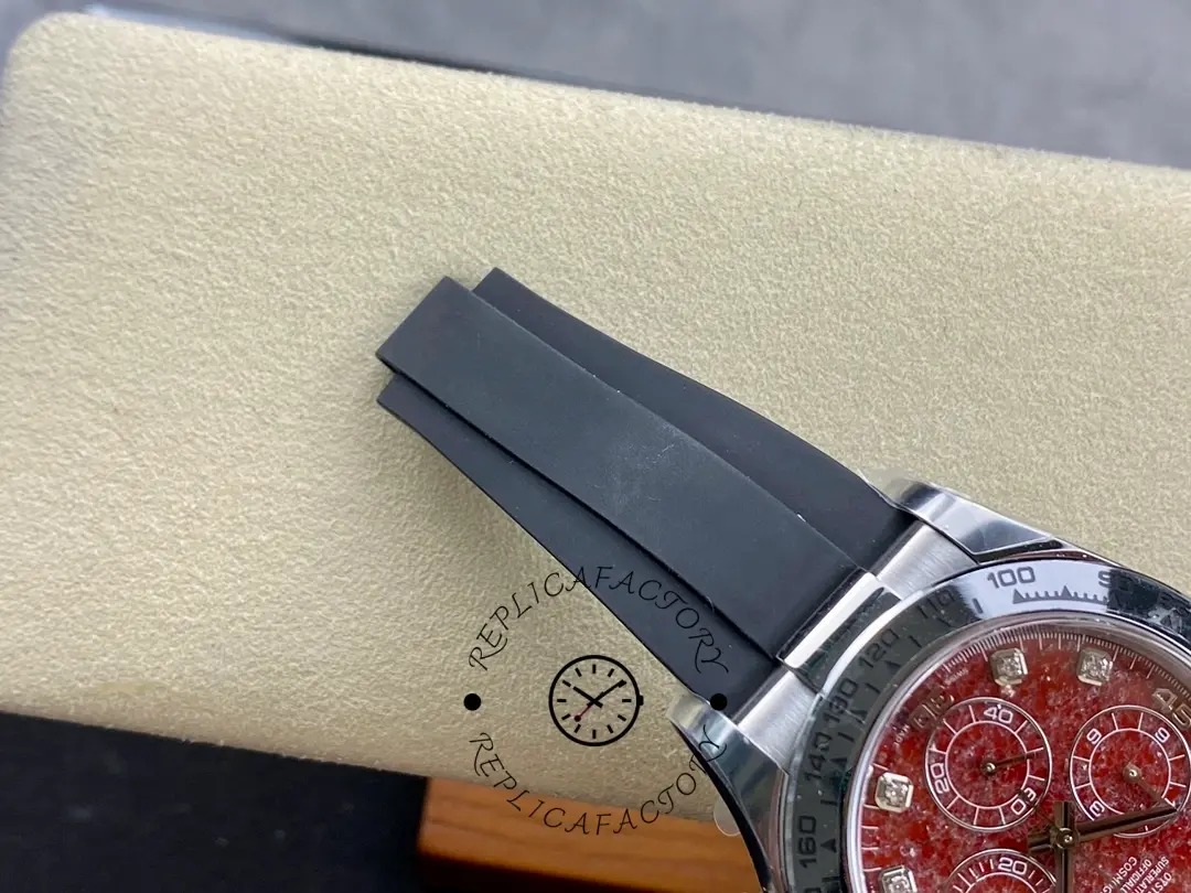 Rolex Cosmograph Daytona 40MM White Gold Rare Rubellite Dial 116509 Rubber Strap