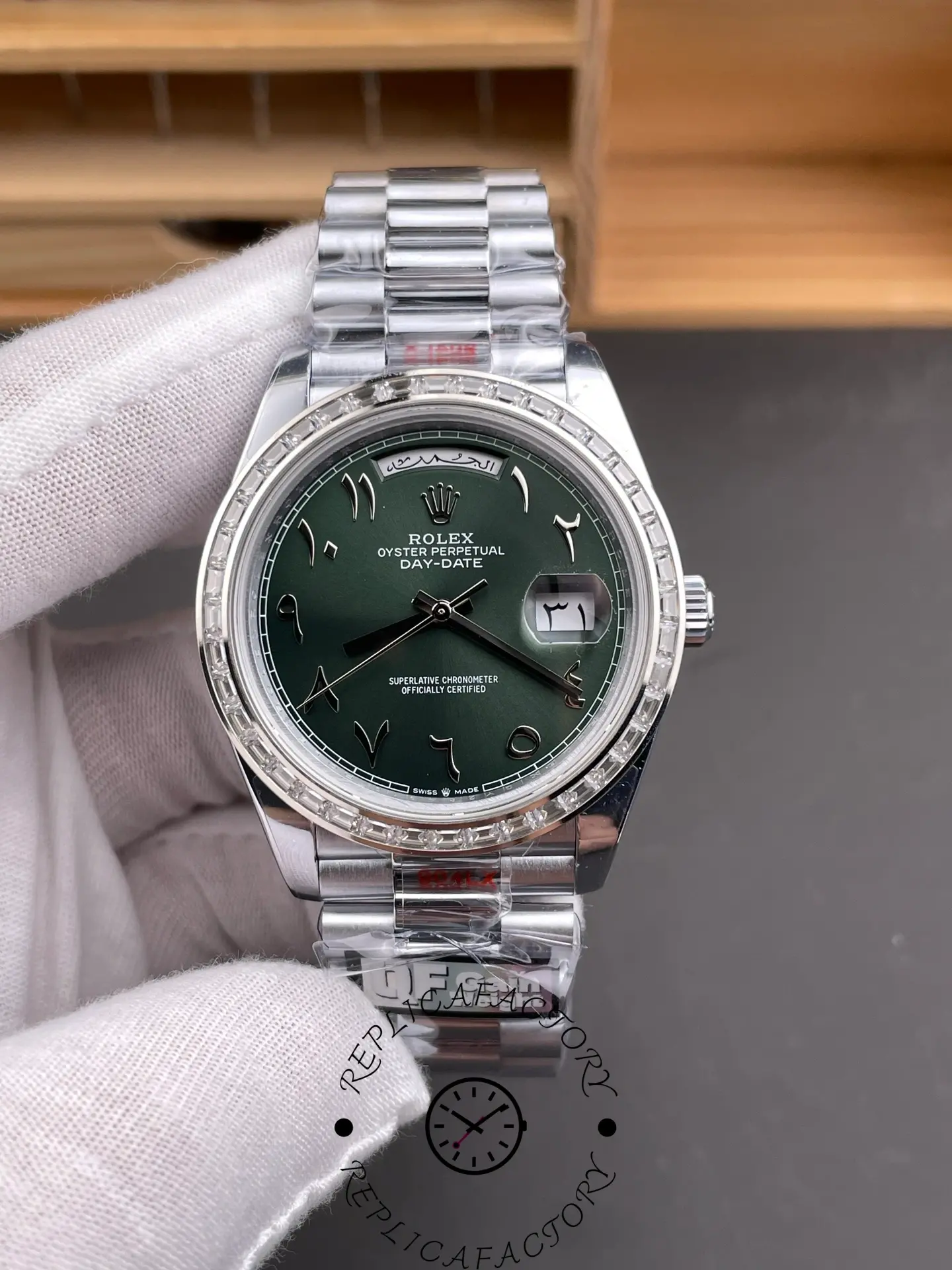 Rolex Day-Date 40 Platinum Arabic Numerals Green with Diamonds 228396tbr