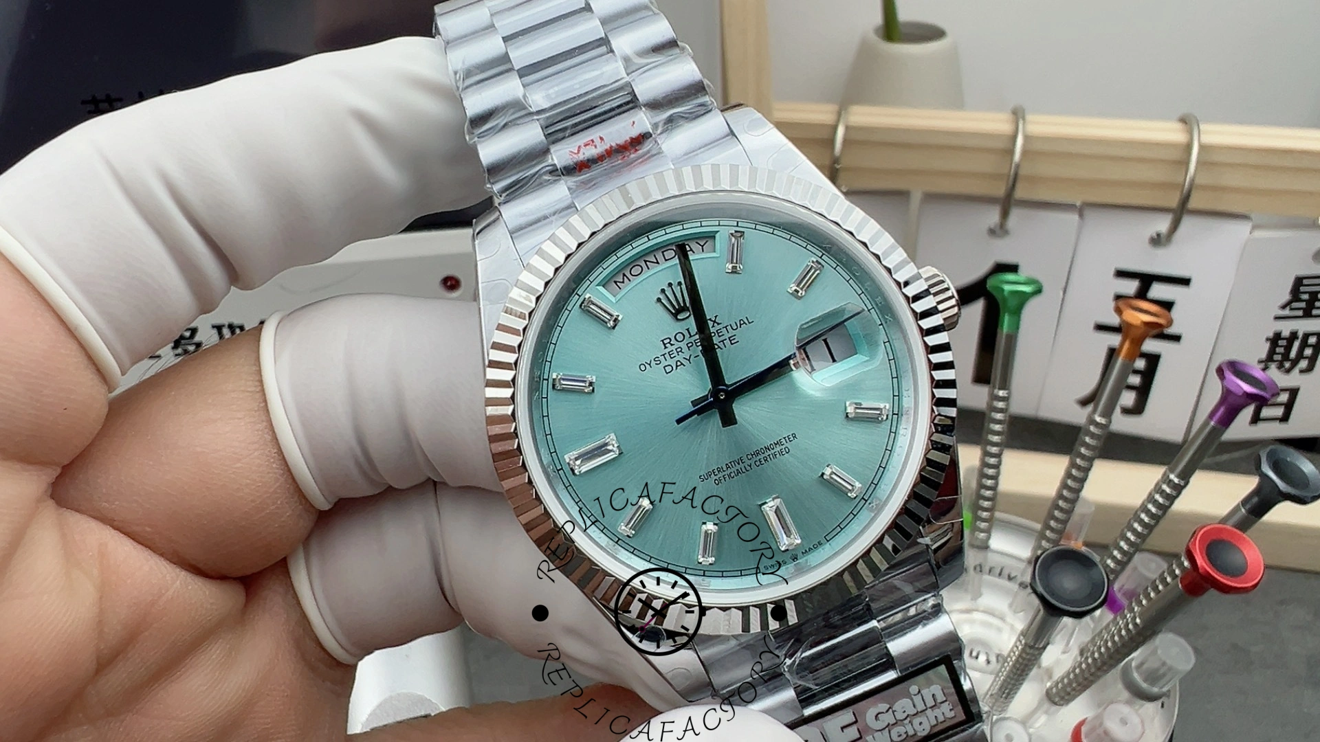 Rolex Day Date 40mm Platinum 228236 0006 Ice Blue Baguette