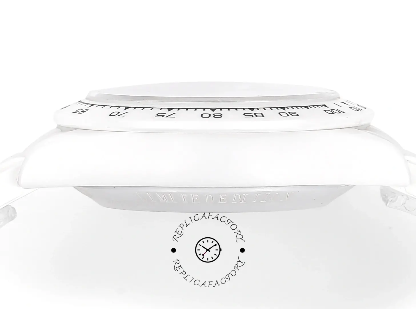 AET Rolex Daytona Charles the Great, side profile, case thickness and bezel edge detail.