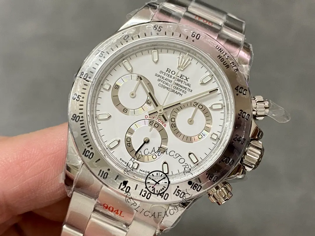 Rolex Daytona 116520 Stainless Steel Case White Dial 40MM Mens Replica Watch