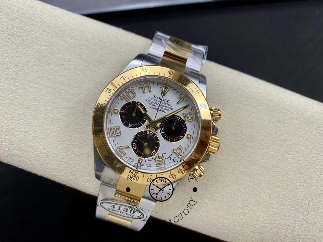 On-cushion small view of the Rolex Daytona 116523 40mm showing full case and bracelet.