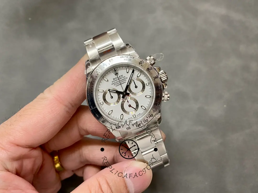Rolex Daytona 116520 Stainless Steel Case White Dial 40MM Mens Replica Watch