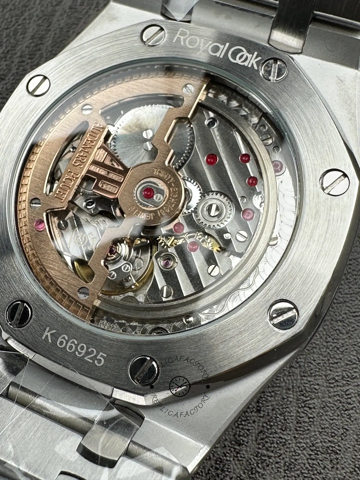 AP Replica Royal Oak 15202BC.ZZ.1241BC.01 Extra-Thin Diamond-Set