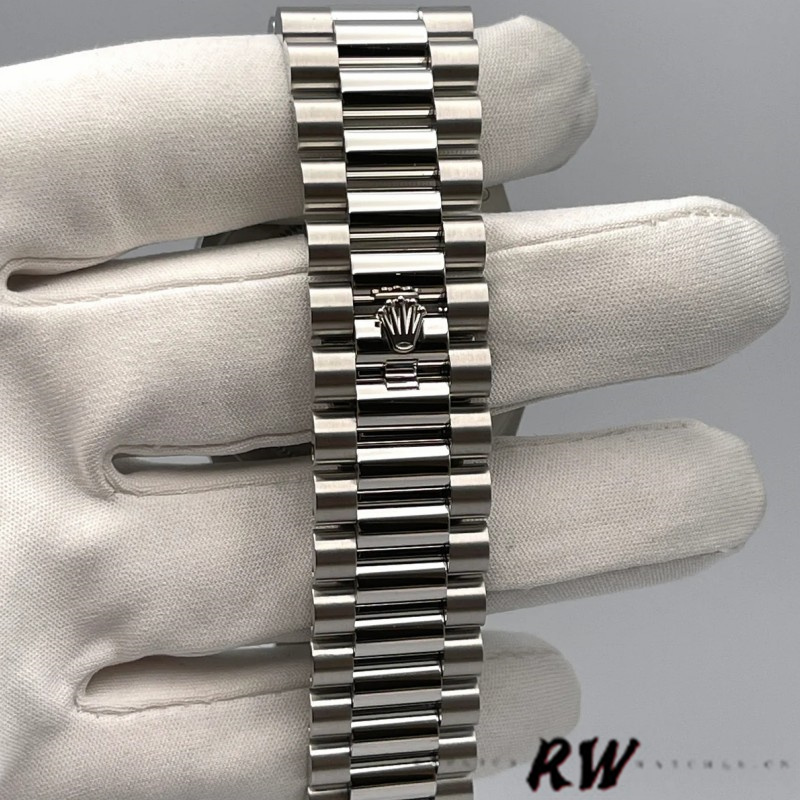 Rolex Day-Date 118206 Ice Blue Roman Numeral Dial 36mm Unisex Replica Watch