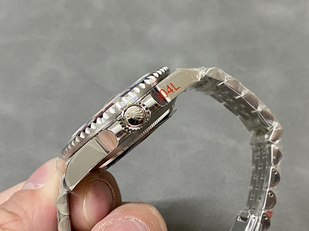 Rolex GMT-Master II 126710BLRO Stainless Steel Black Dial 40MM Mens Replica Watch