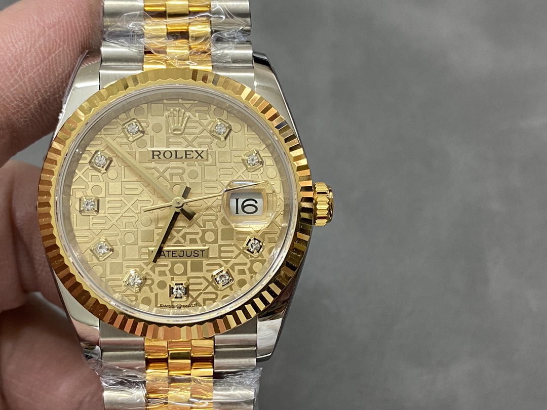 Rolex Datejust 126233 Champagne Jubilee Dial Fluted Bezel 36MM Unisex Replica Watch