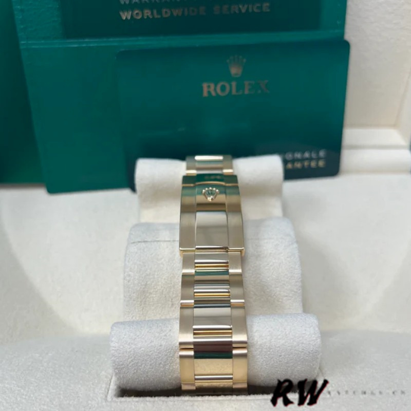 Rolex Sky-Dweller 326938 Yellow Gold Black Dial 42mm Mens Replica Watch
