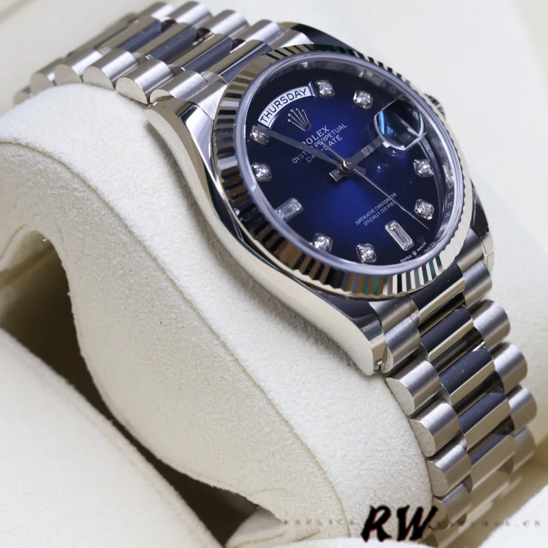 Rolex Day-Date 128239 Blue Ombre Diamond Dial 36MM Unisex Replica Watch