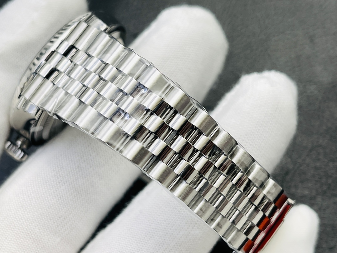 Rolex Datejust 126234 Fluted Bezel Black Index Dial 36MM Unisex Replica Watch