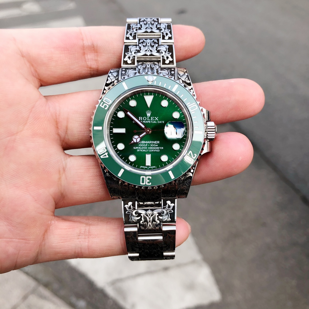 Huckleberry Custom Rolex Submariner Green