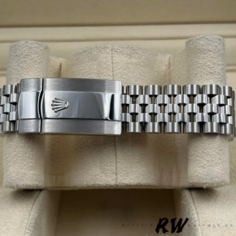 Rolex Datejust 126200 Silver Dial Stainless Steel 36MM Unisex Replica Watch