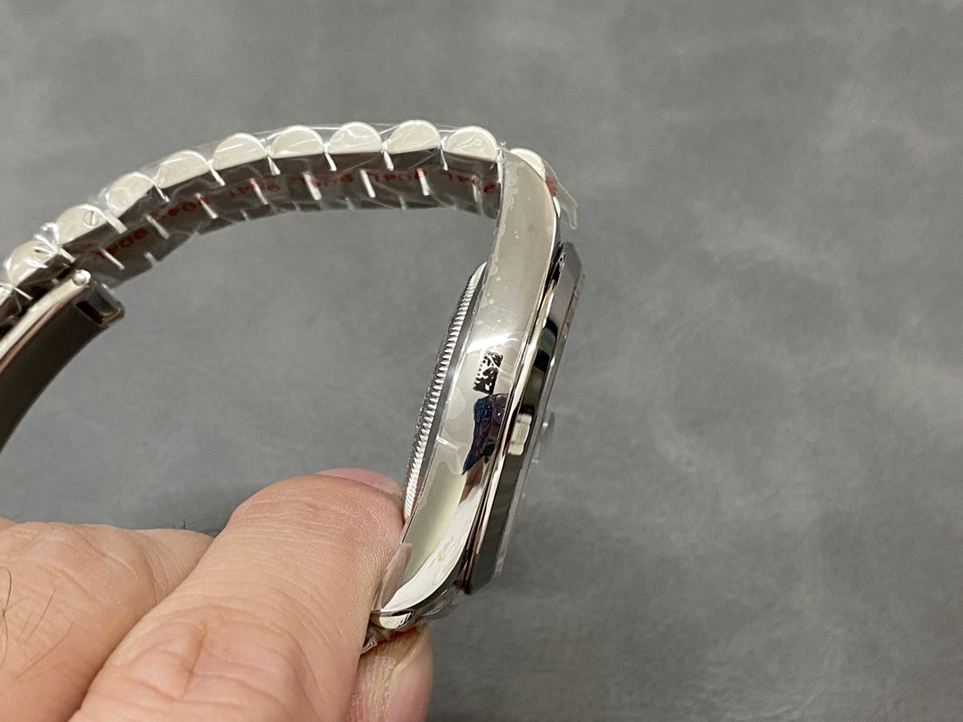 Rolex Day Date 228236 Green