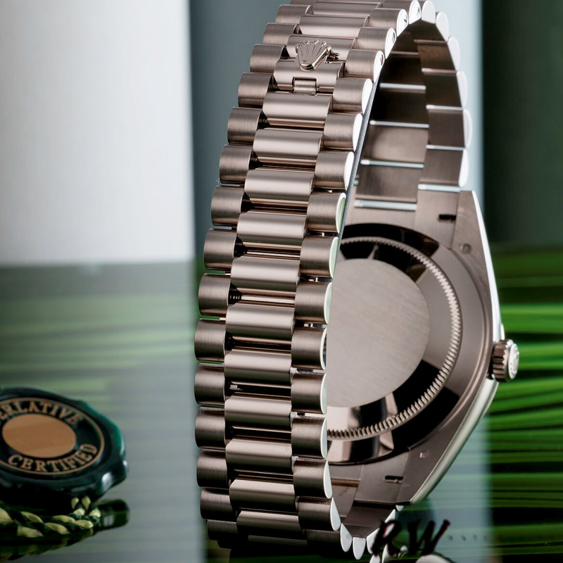 Rolex Day-Date 228239 Silver Baguette Diamond Dial Fluted Bezel 40mm Mens Replica Watch