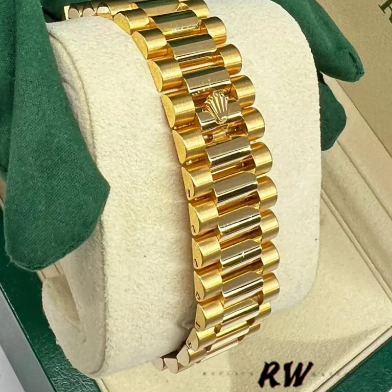 Rolex Day-Date 218238 Silver Roman Numeral Dial Yellow Gold 41MM Mens Replica Watch