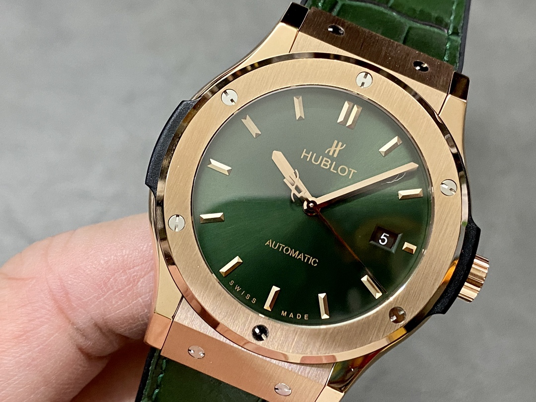 Hublot Classic Fusion 542.OX.8980.LR 42mm Mens