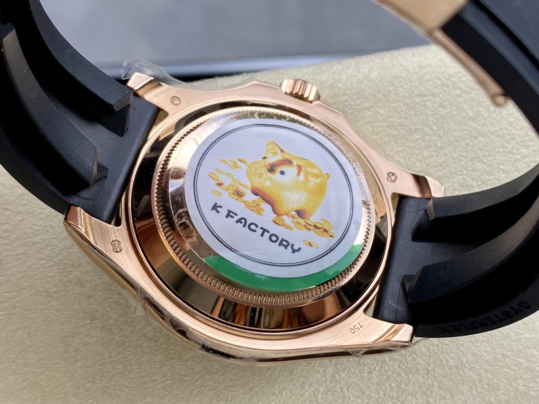 Rolex Yacht-Master 116695 Black Rubber Strap Black Dial 40MM Mens Replica Watch