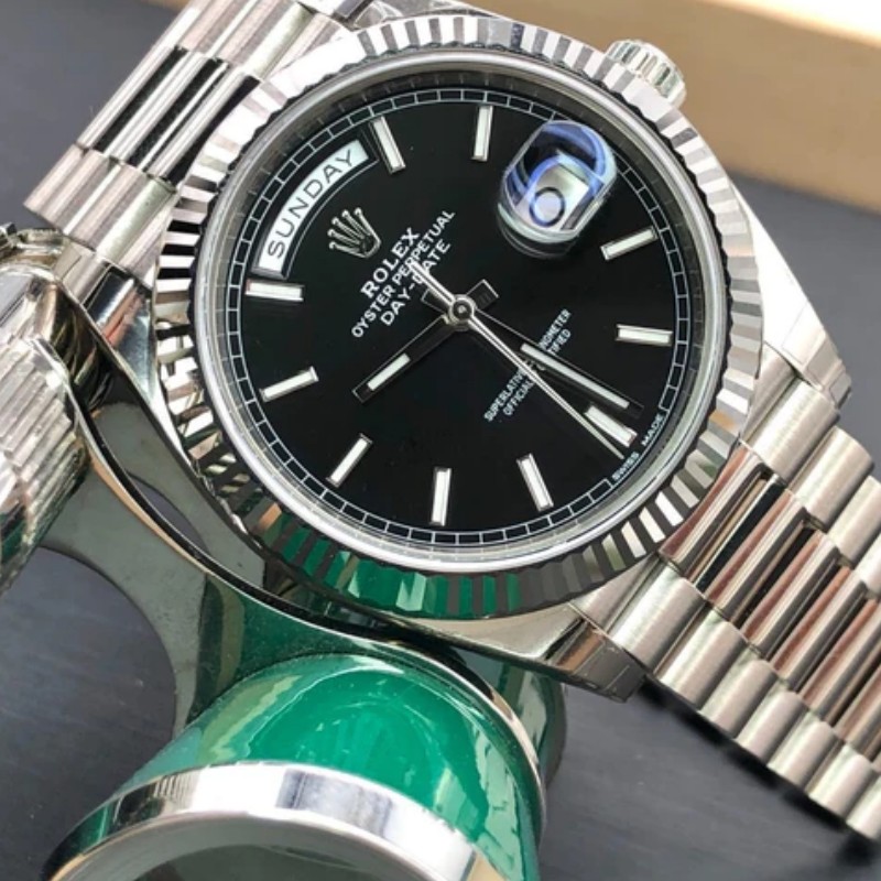 Rolex Day-Date 228239 Black Index Dial Fluted Bezel 40mm Mens Replica Watch