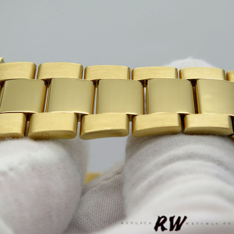 Rolex GMT-Master II 116758 Diamond Black Dial 40mm Mens Replica Watch