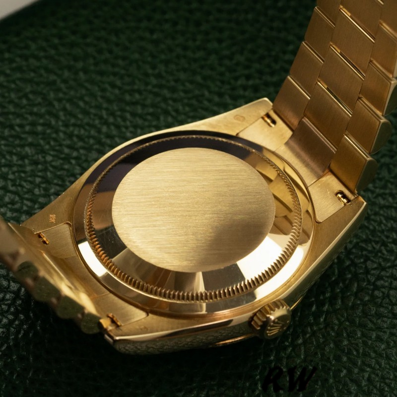 Rolex Day-Date 118238 Yellow Gold Fluted Bezel Champagne Dial 36mm Unisex Replica Watch