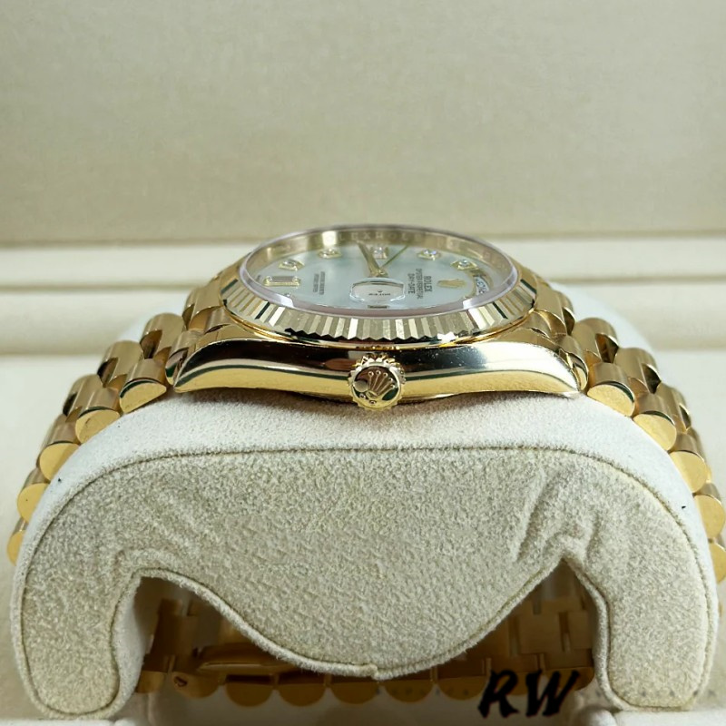 Rolex Day-Date 128238 Fluted Bezel White Mother of Pearl Dial 36MM Unisex Replica Watch