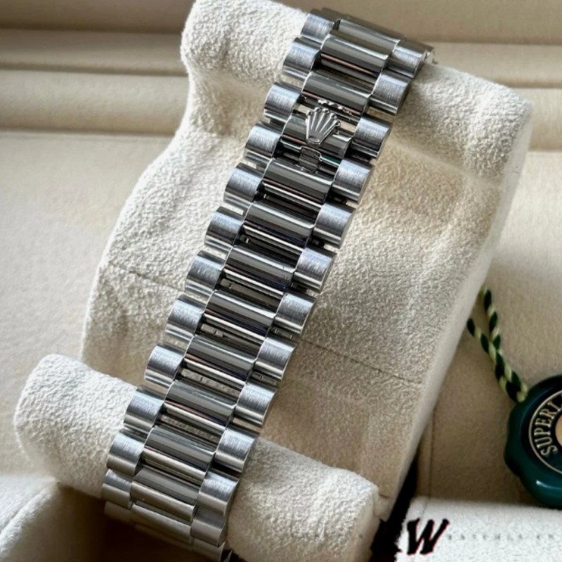 Rolex Day-Date 218206 Ice Blue Roman Numeral Dial Platinum 41MM Mens Replica Watch