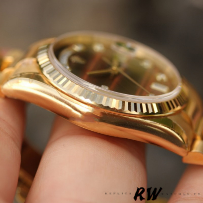 Rolex Day-Date 118238 Yellow Gold Diamond Bulls Eye Dial 36mm Unisex Replica Watch