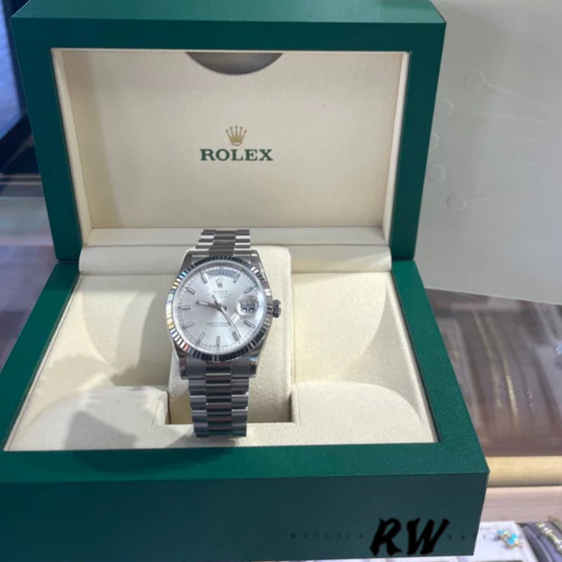 Rolex Day-Date 118239 White Gold Silver dial Fluted Bezel 36mm Unisex Replica Watch