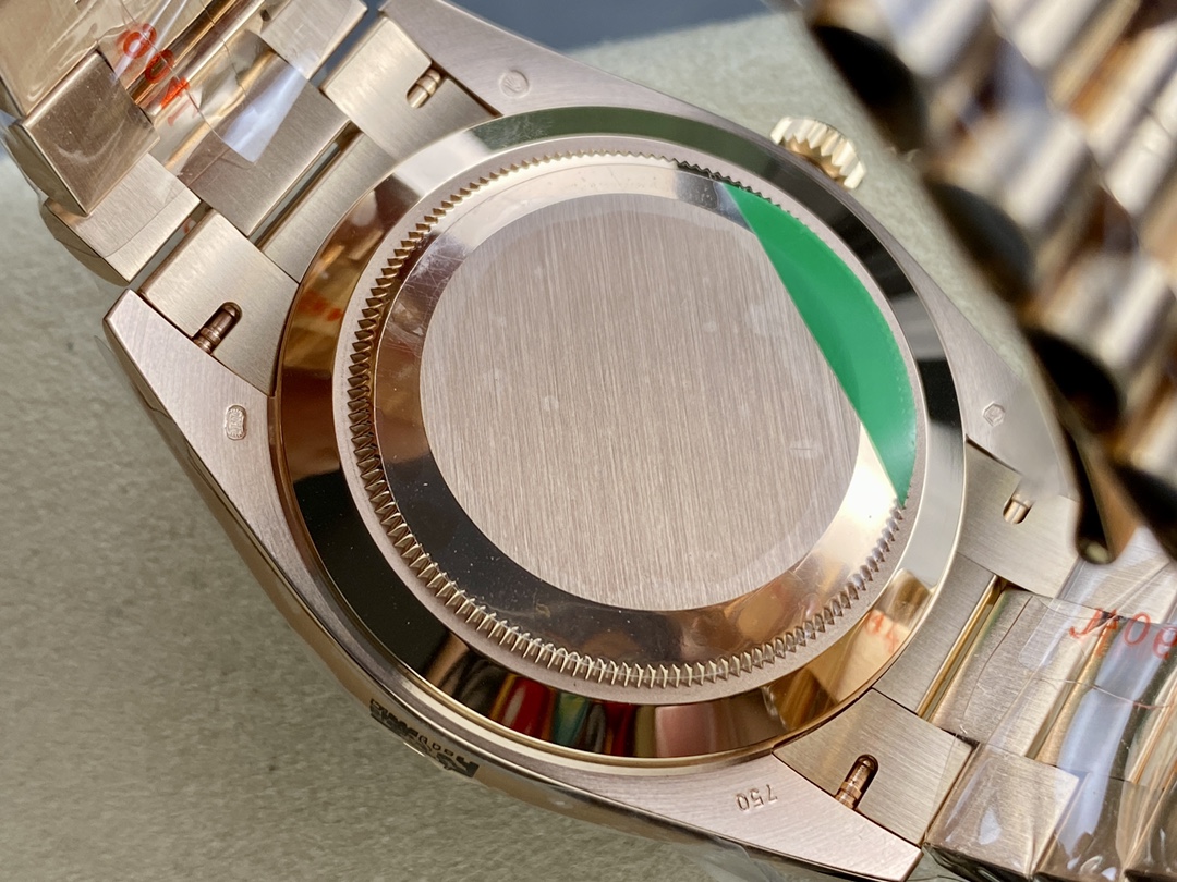 Rolex Day-Date 228235 Chocolate Brown Dial Fluted Bezel 40mm Mens Replica Watch