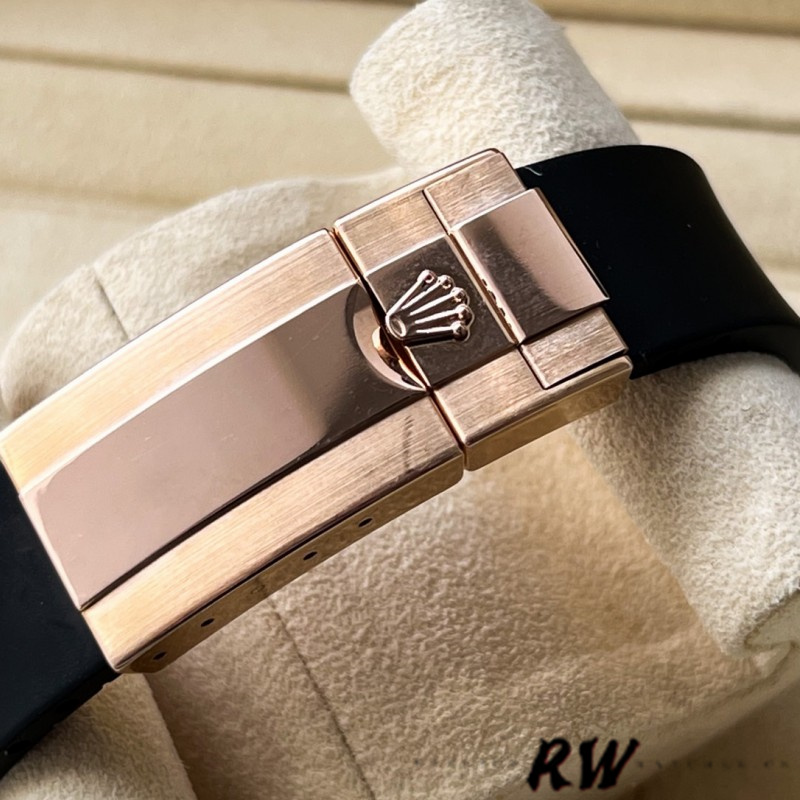 Rolex Cosmograph Daytona 116515LN Everose Gold Ivory Dial 40mm Mens Replica Watch