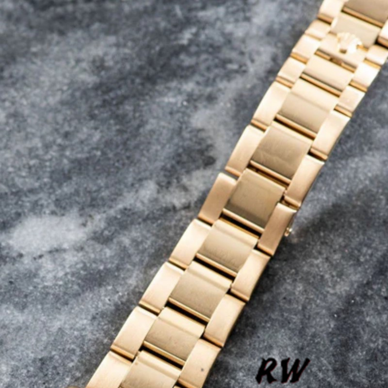 Rolex Day-Date 118238 Yellow Gold Silver Diamond Dial 36mm Unisex Replica Watch