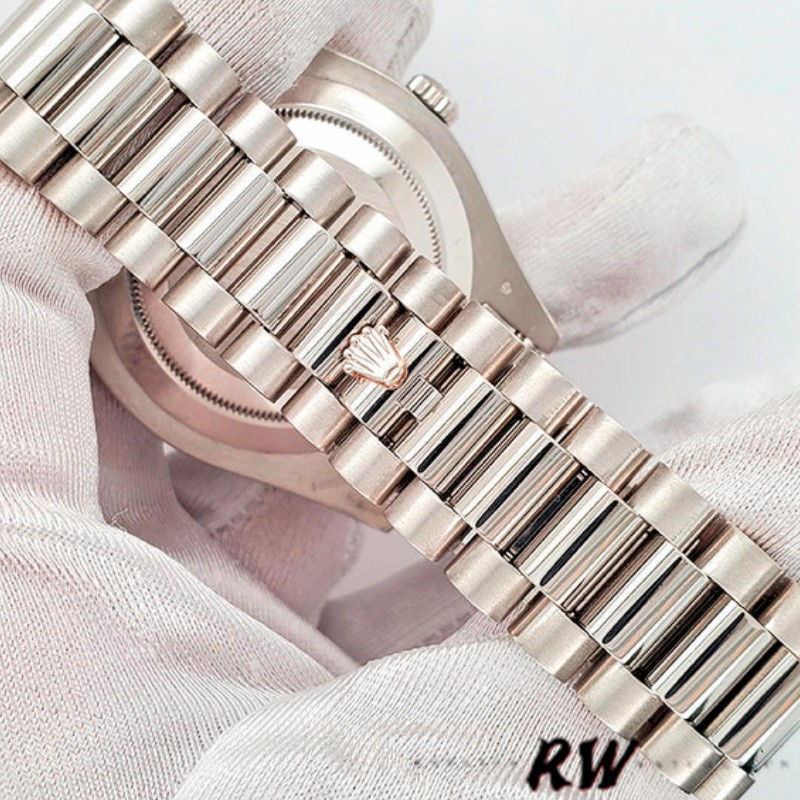 Rolex Day-Date 218206 Wave Pattern Blue Dial Platinum 41MM Mens Replica Watch