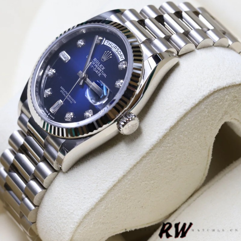 Rolex Day-Date 128239 Blue Ombre Diamond Dial 36MM Unisex Replica Watch