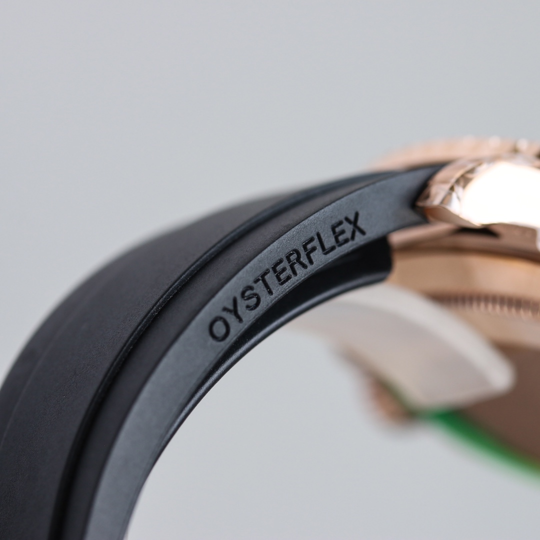 Rolex Yacht-Master 116655 Everose Gold Black Dial 40mm Mens replica Watch