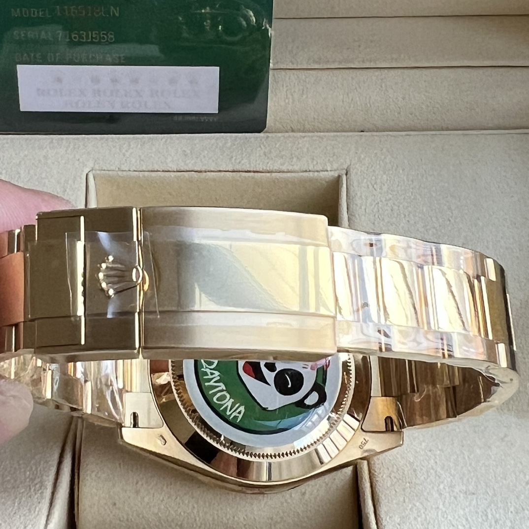 Rolex Daytona 116508 Yellow Gold Black Index Dial 40MM Mens Replica Watch