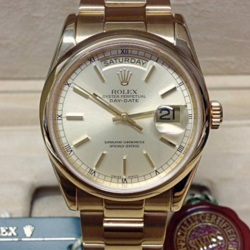 Rolex Day-Date 118208 champagne dial with gold indexes 36mm Unisex Replica Watch