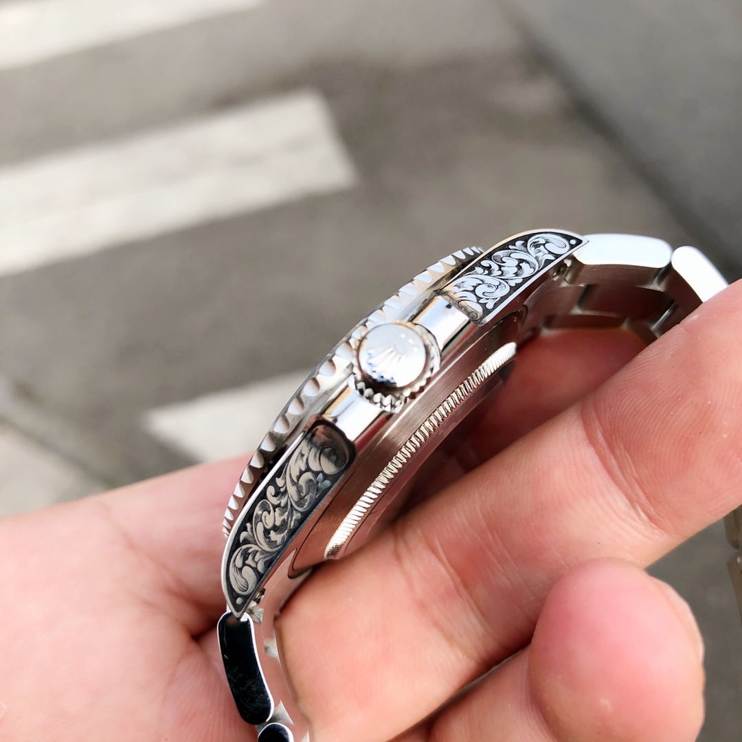 Huckleberry Custom Rolex Submariner Green