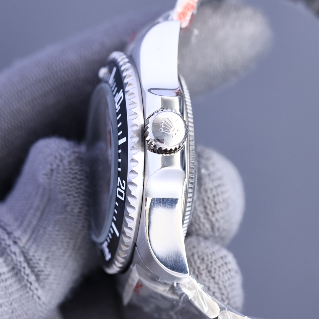 Rolex Sea-Dweller Deepsea 116660 Stainless Steel D-Blue Dial 44MM Mens Replica Watch