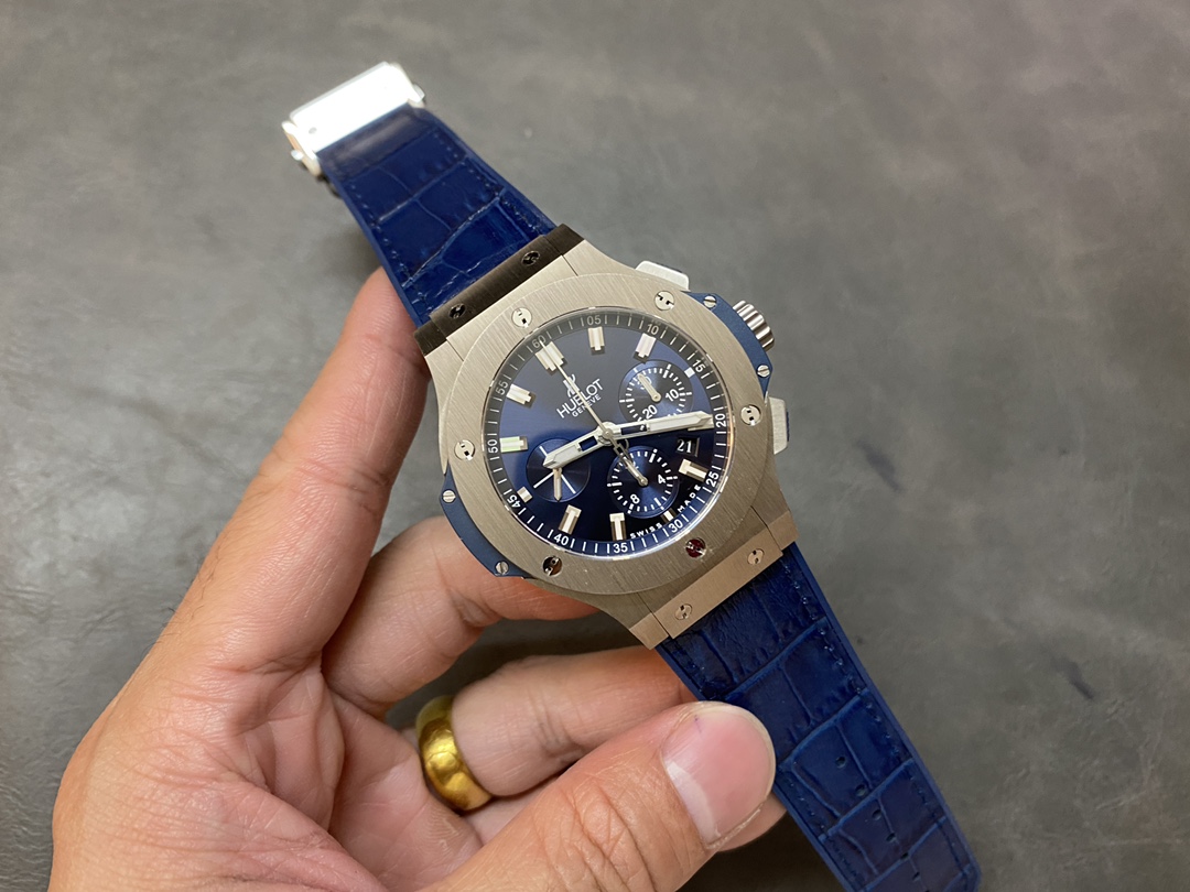 Hublot Big Bang 301.SX.7170.LR 44mm Mens