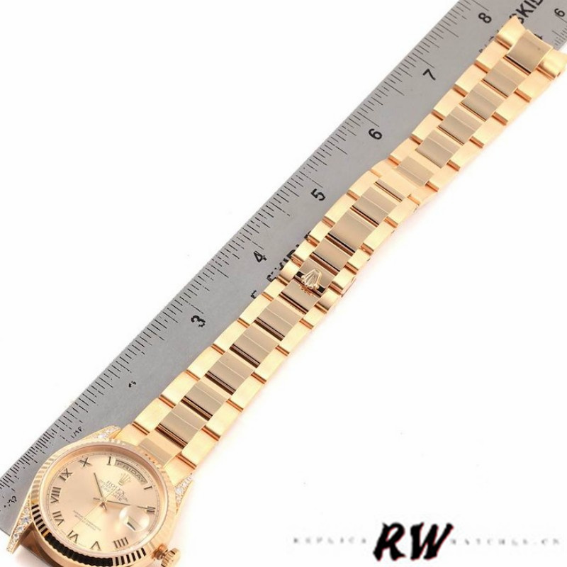 Rolex Day-Date 118338 Yellow gold Champagne Dial Roman Numerals 36mm Unisex Replica Watch