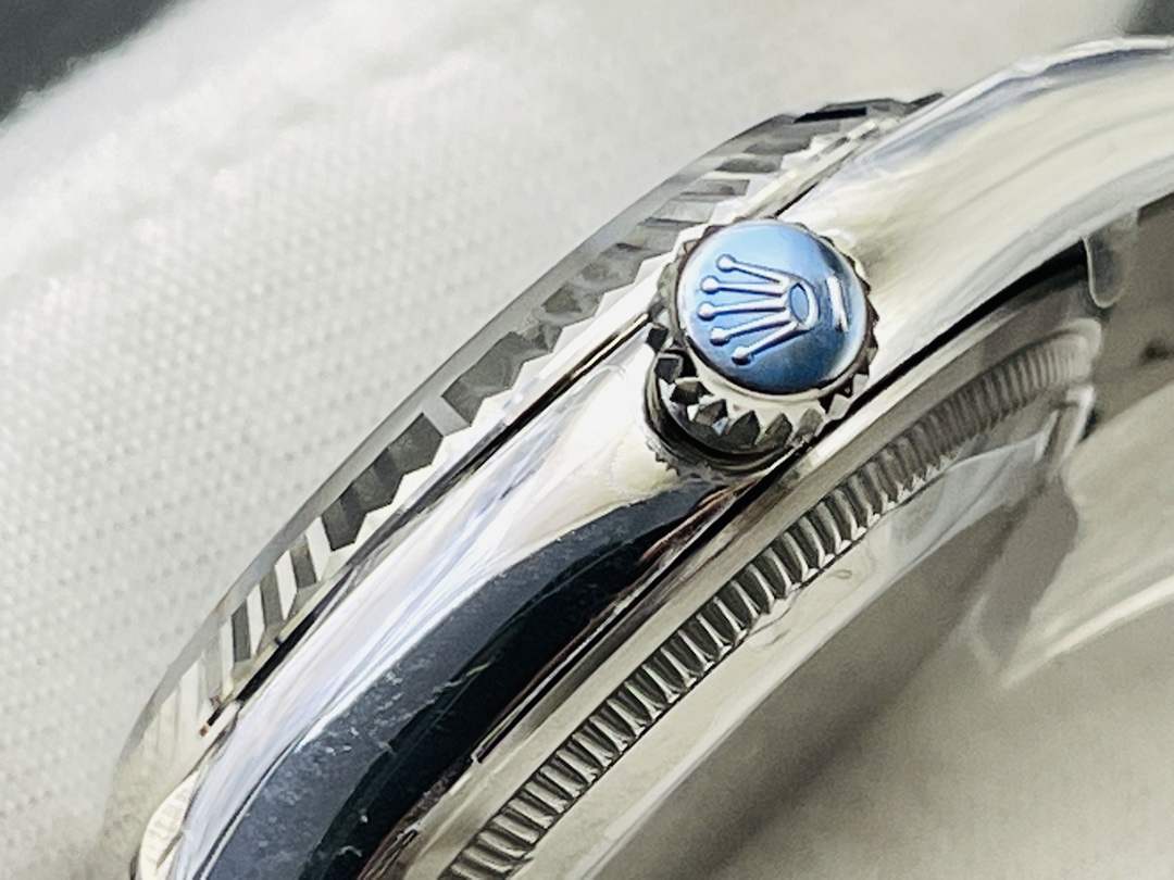 Rolex Datejust 126234 Fluted Bezel Black Index Dial 36MM Unisex Replica Watch