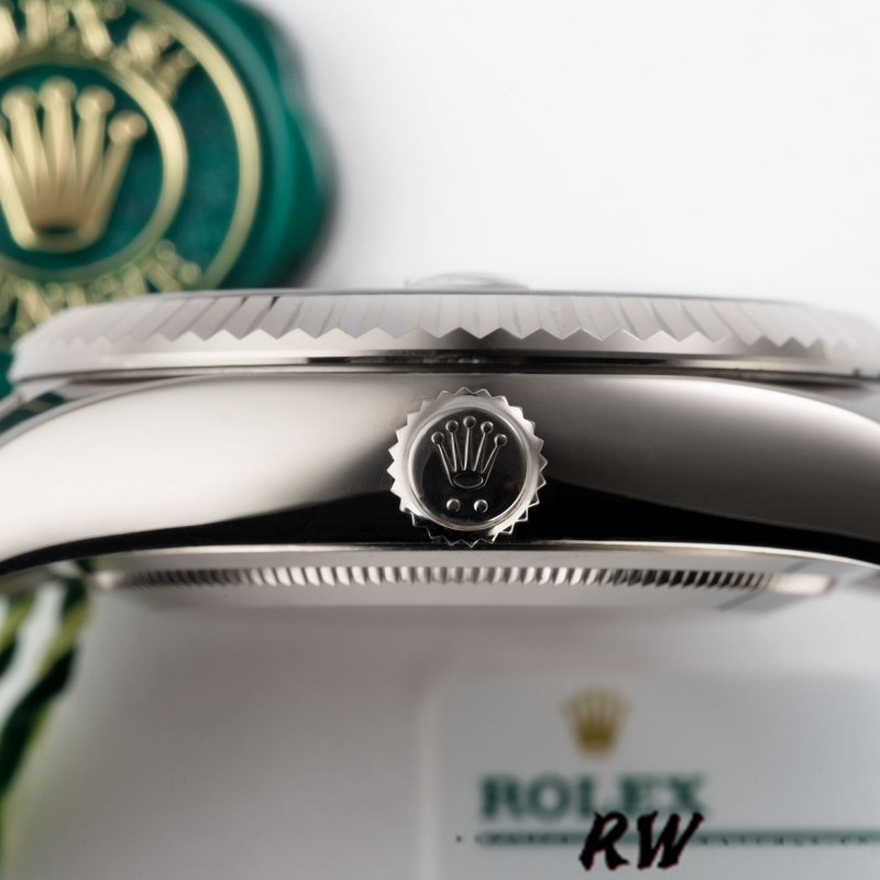 Rolex Sky-Dweller 326939 Fluted Bezel Black Dial 42MM Mens Replica Watch