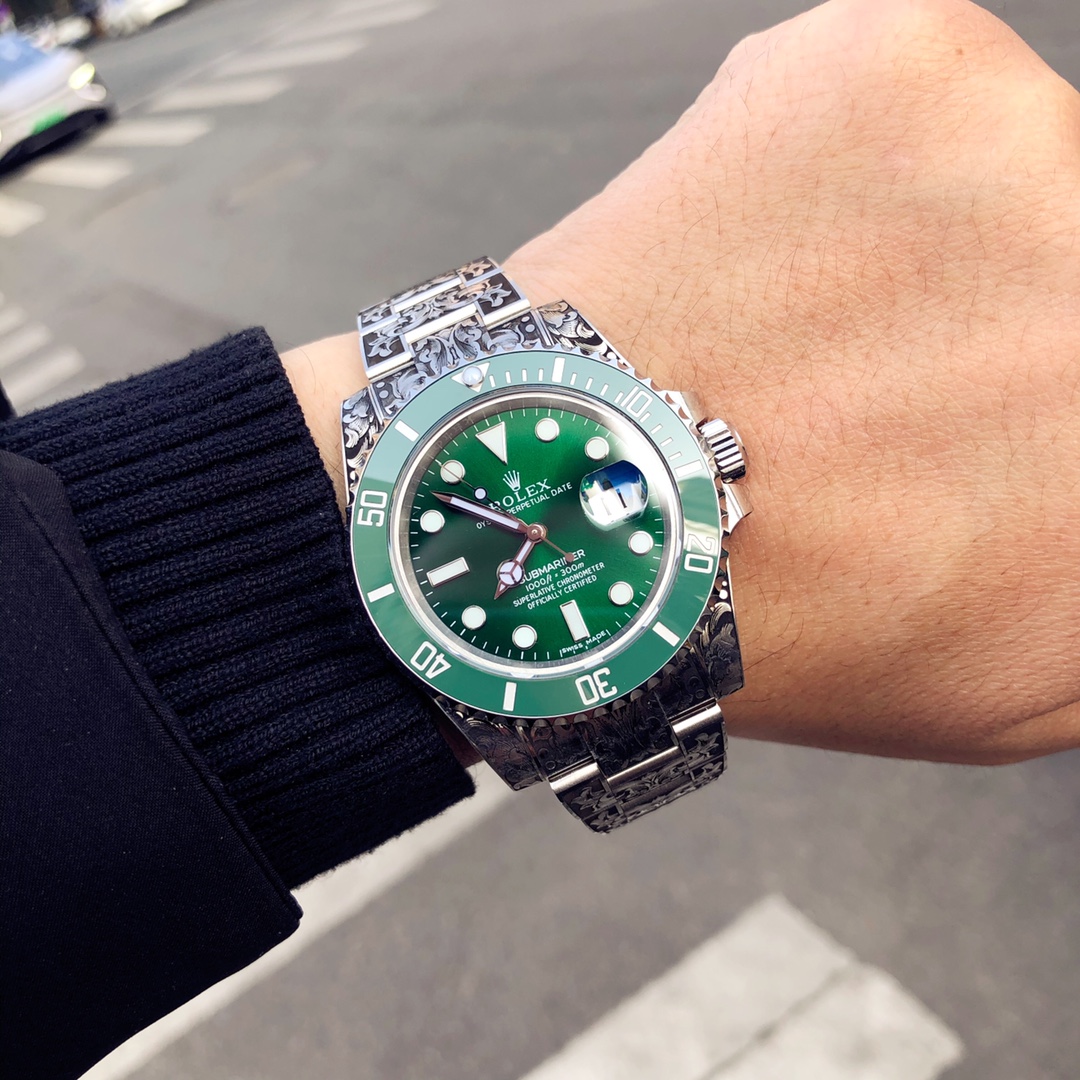 Huckleberry Custom Rolex Submariner Green