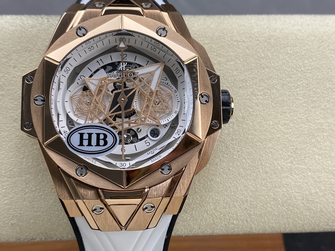 Hublot Big Bang Sang Bleu II King 418.OX.5108.RX.MXM20