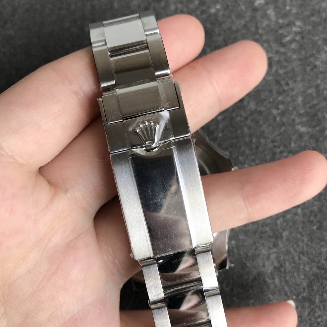 Rolex Yachtmaster 168622 Platinum Stainless Steel Silver Dial 35mm Unisex Replica Watch