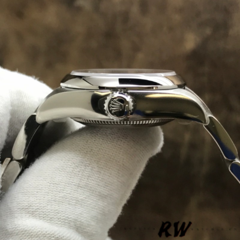 Rolex Oyster Perpetual 176200 Stainless Steel Silver Dial 26MM Lady Replica Watch