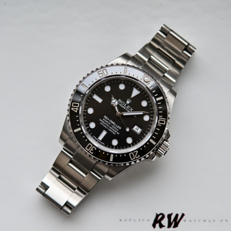 Rolex Sea-Dweller 4000 116600 0001 Black Dial 44mm Mens replica Watch