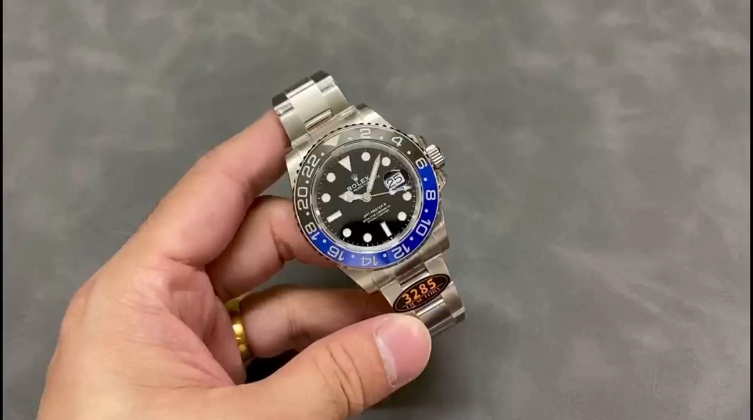 Rolex GMT-Master II Batman 116710BLNR Black Dial 40mm Mens Replica Watch