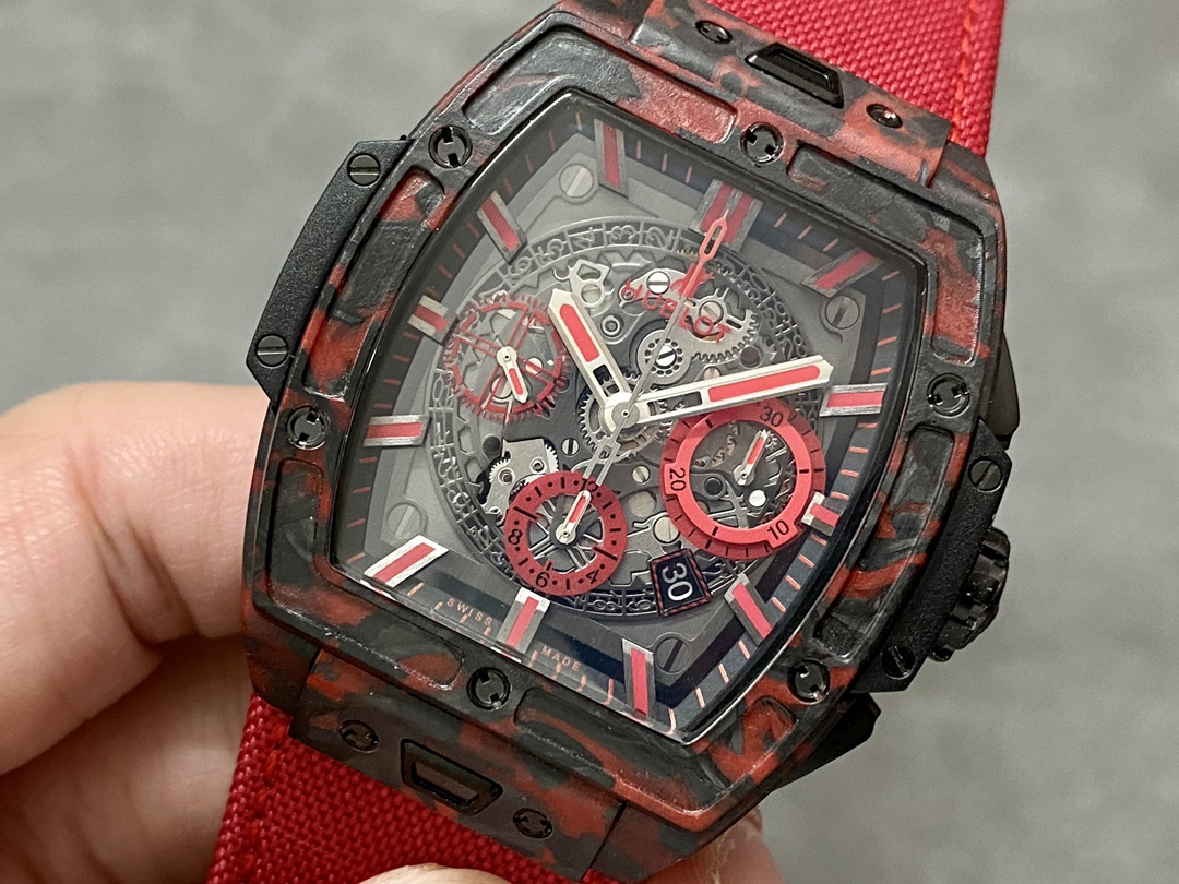 Hublot Big Bang 642.QV.0113.NR.CNY21 42MM
